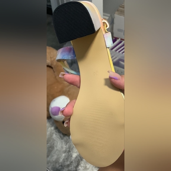 New SHEIN tie dye mini heels women's Sandals, Size 7.5 - Picture 3 of 3